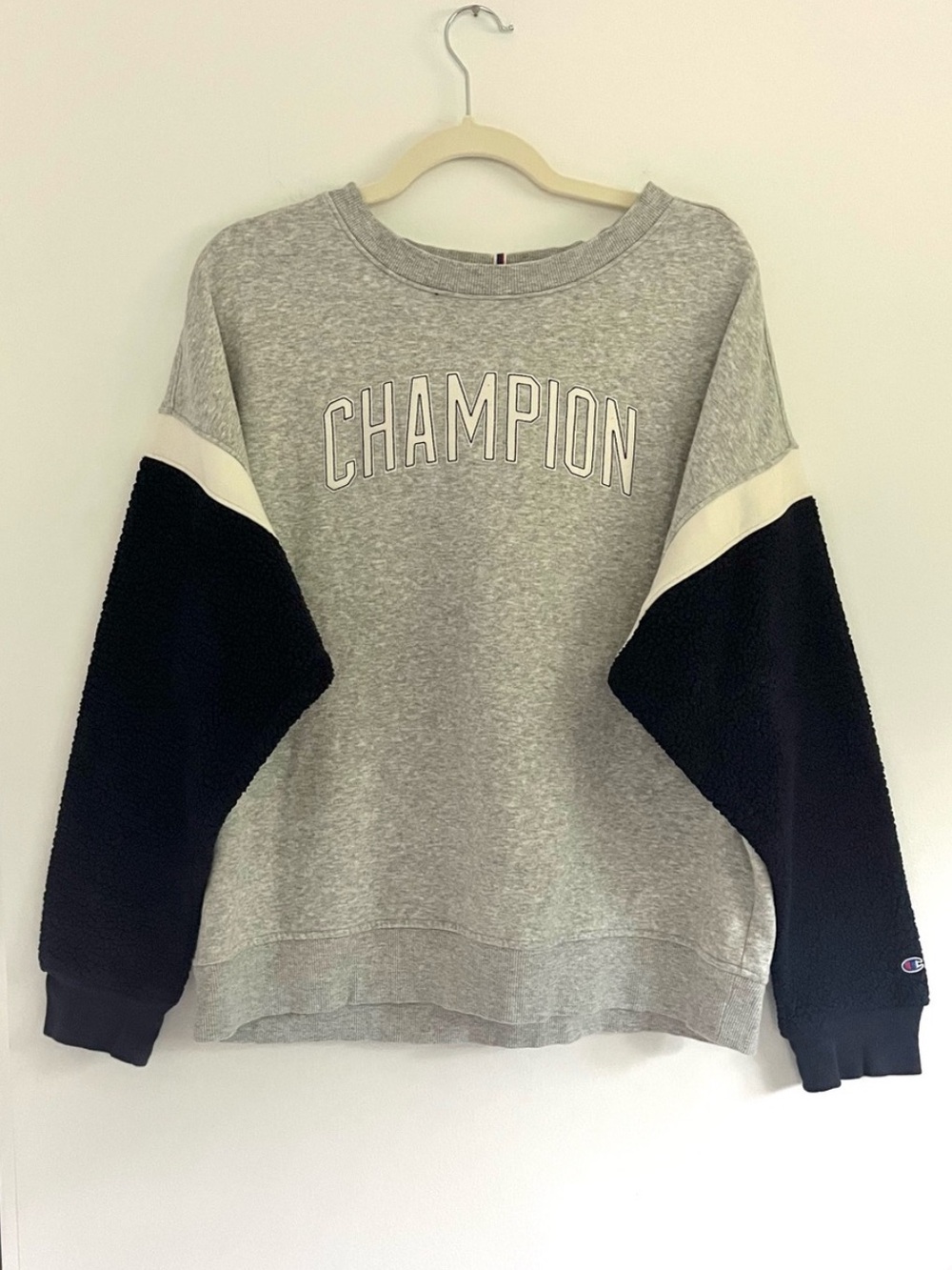 Champion Heritage Sherpa Sleeve Vintage Inspired Slouchy Crewneck Sweatshirt XL